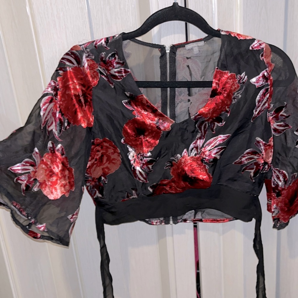 Floral crop top